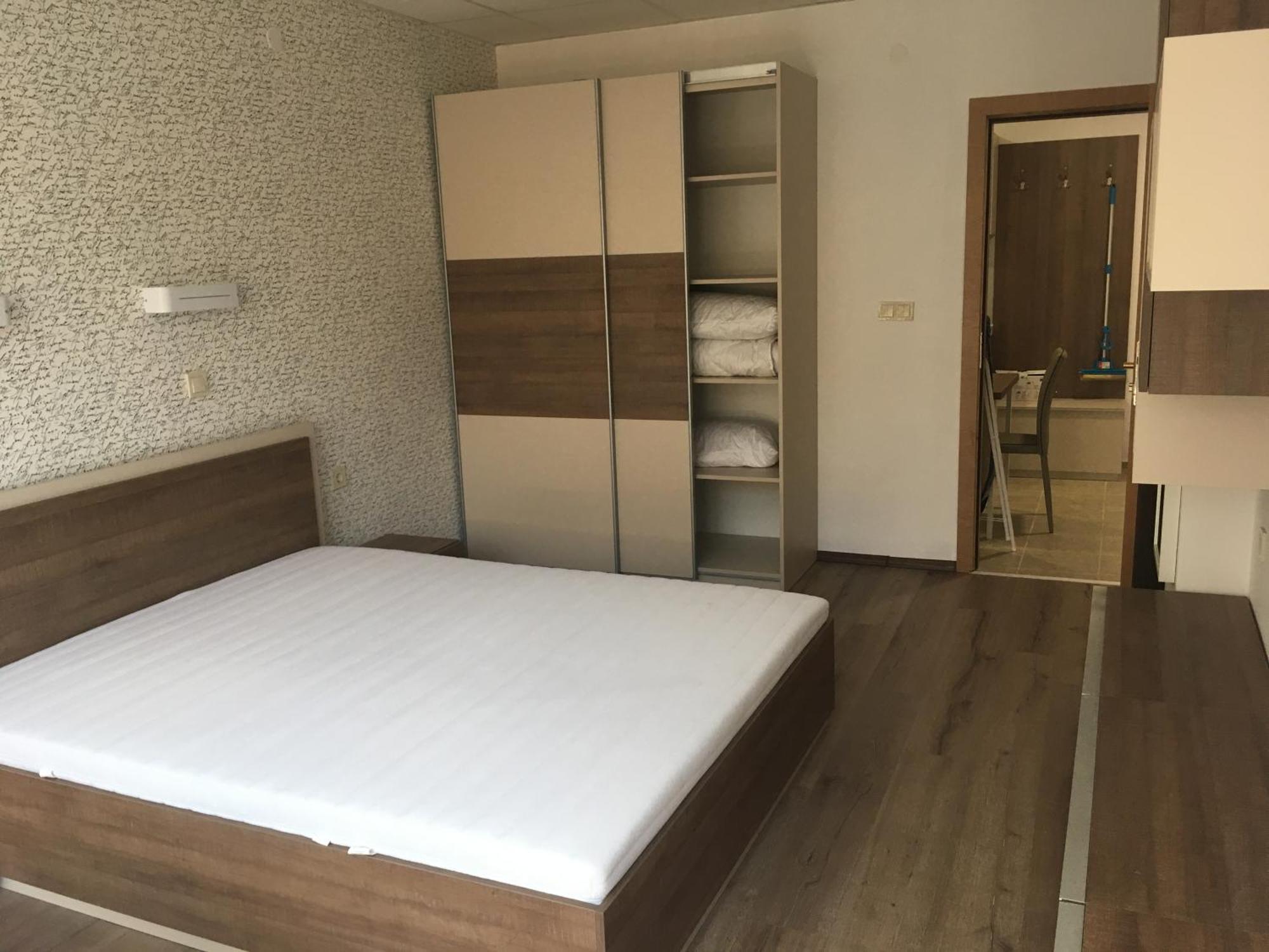 Pansion Storgozia Aparthotel Plevna Kültér fotó